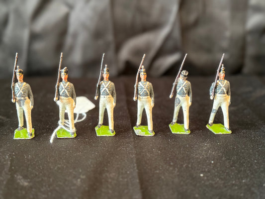 BRITAINS WEST POINT CADETS IN SUMMER UNIFORM TOY SOLDIERS Set of 6